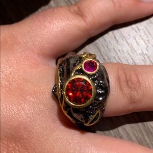 Ring with gorgeous red gem